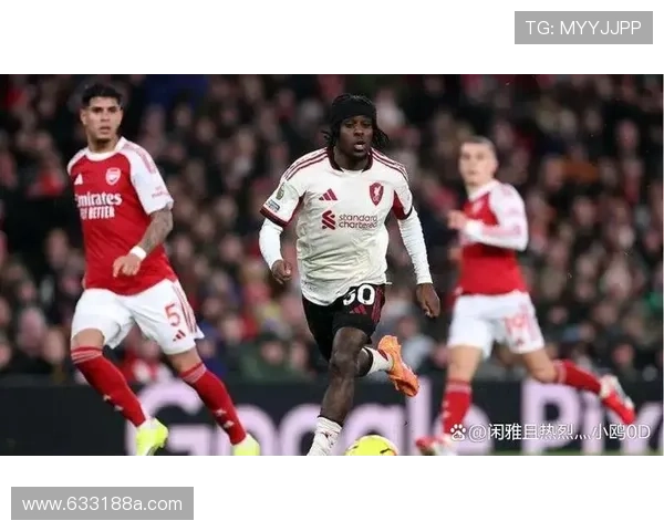 阿森纳球迷怒批森林球星假摔风 阿森纳球迷怒批森林球星假摔风