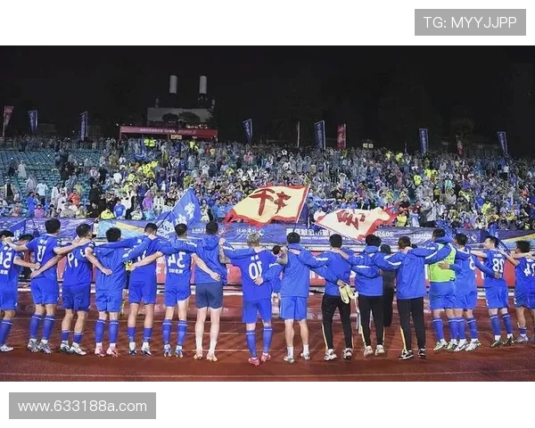 阿迪达斯携手苏超共赴2026